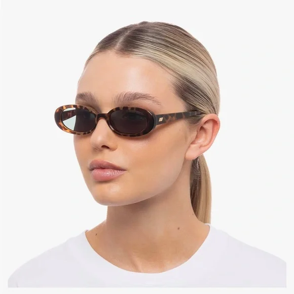 Le Specs Women's OUTTA LOVE Sunglasses - Picture 1 of 6